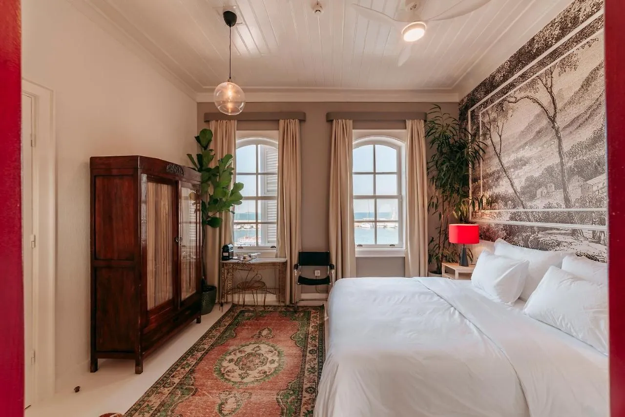 Guemruek Urla Hotel Turkey